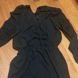 Express dress women size m Black comfortable long sleeve